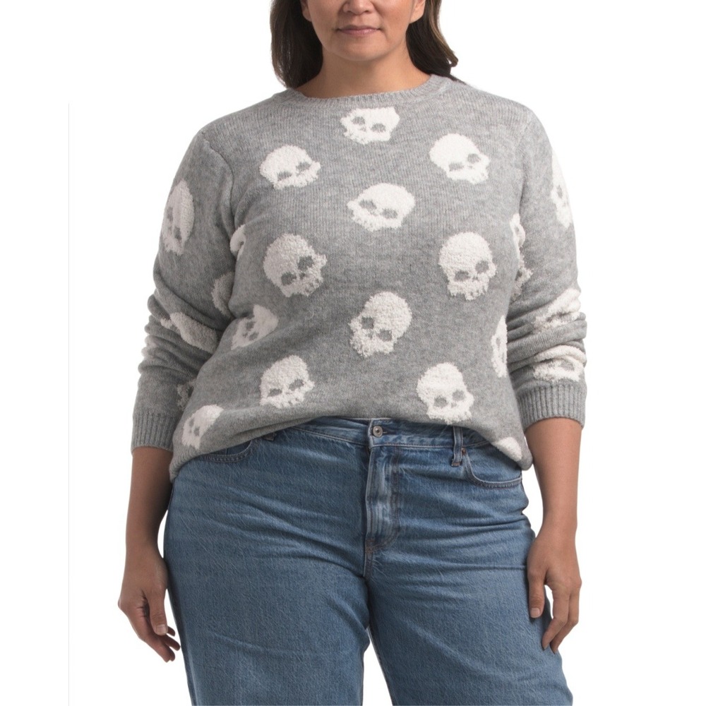Cupcakes & Cashmere Plus Skull Sweater Light Heather Grey Crew Neck 1X